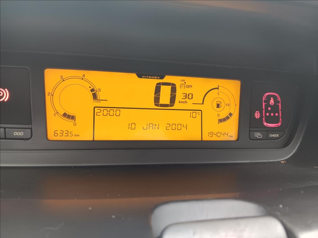 citroen-c4-picasso-1-6 - 9