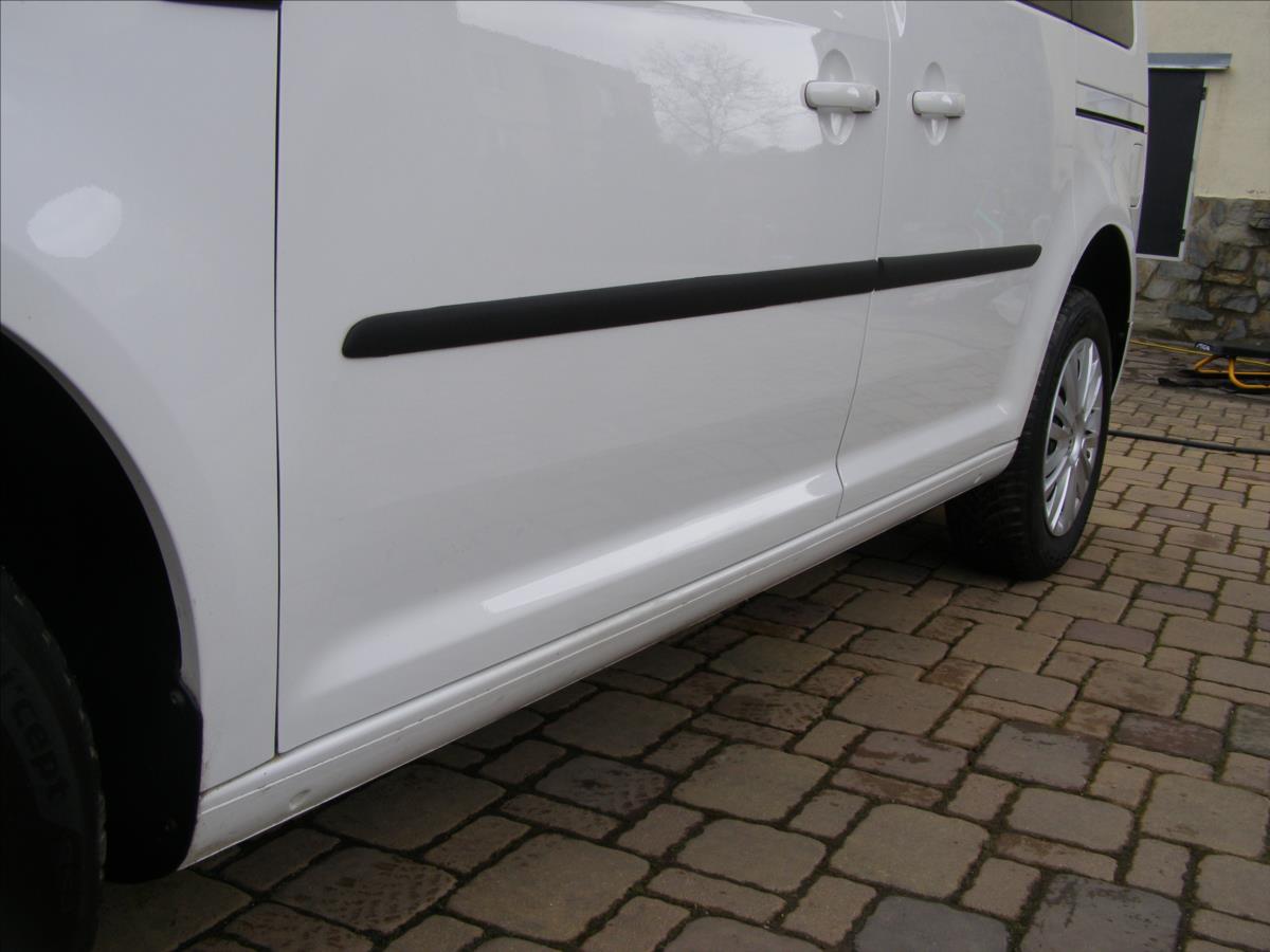 volkswagen-caddy-2-0-tdi-tempomat - 9