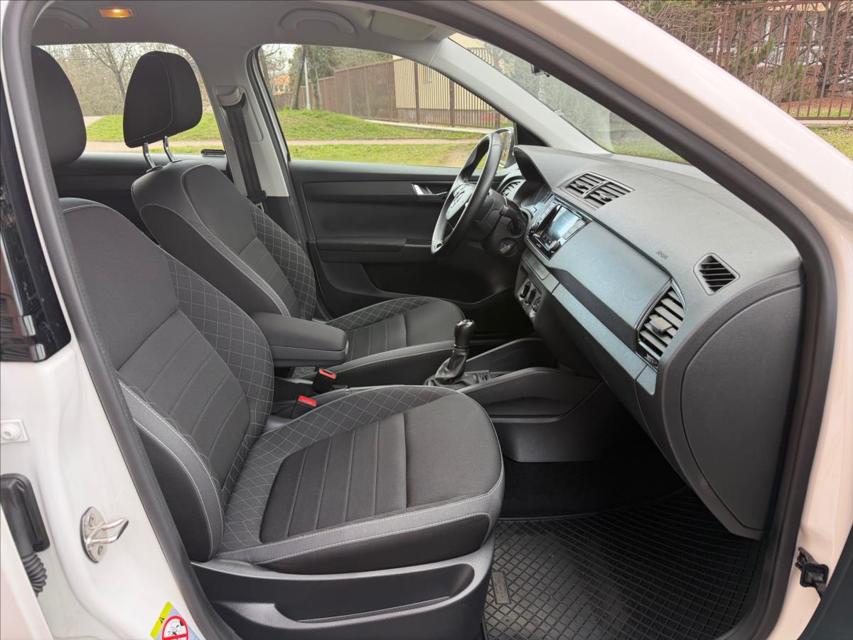 skoda-fabia-rezervace-1-0-tsi-ambition-i-maj-cr - 7