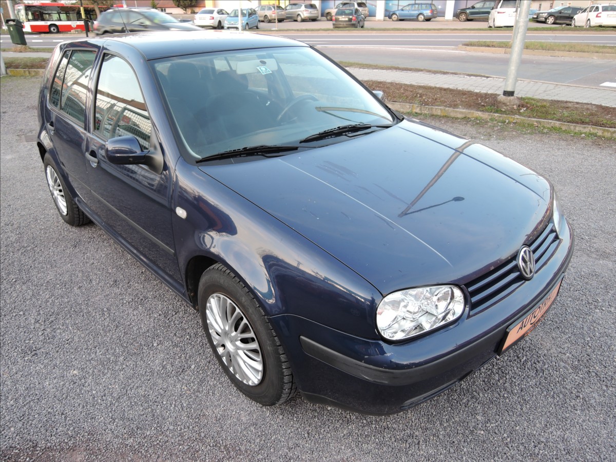 volkswagen-golf-1-6-i - 1