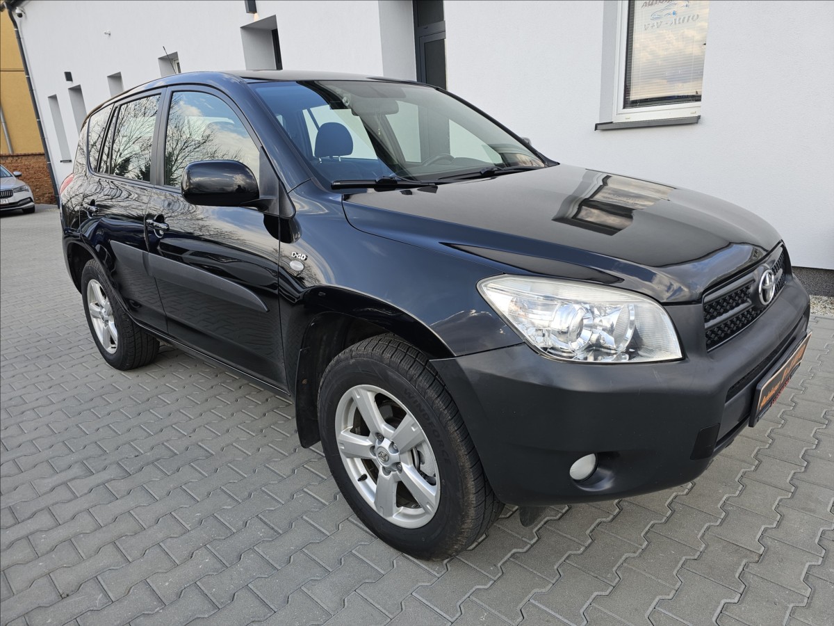 toyota-rav4-2-2-d4d-100kw-dig-klima-tz-stk - 3