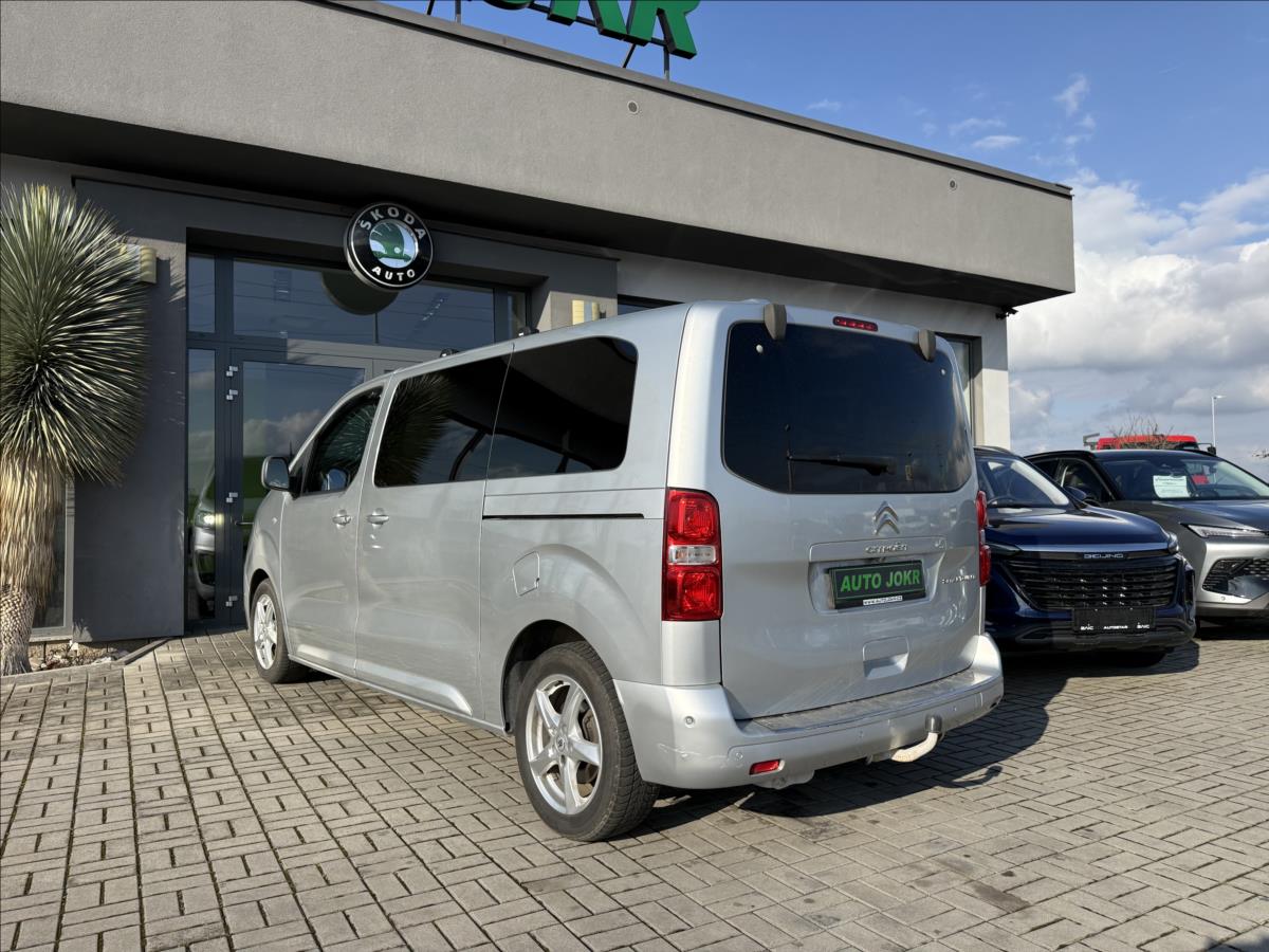 citroen-spacetourer-2-0-hdi-130kw-at-pano-2-sady-cr - 8