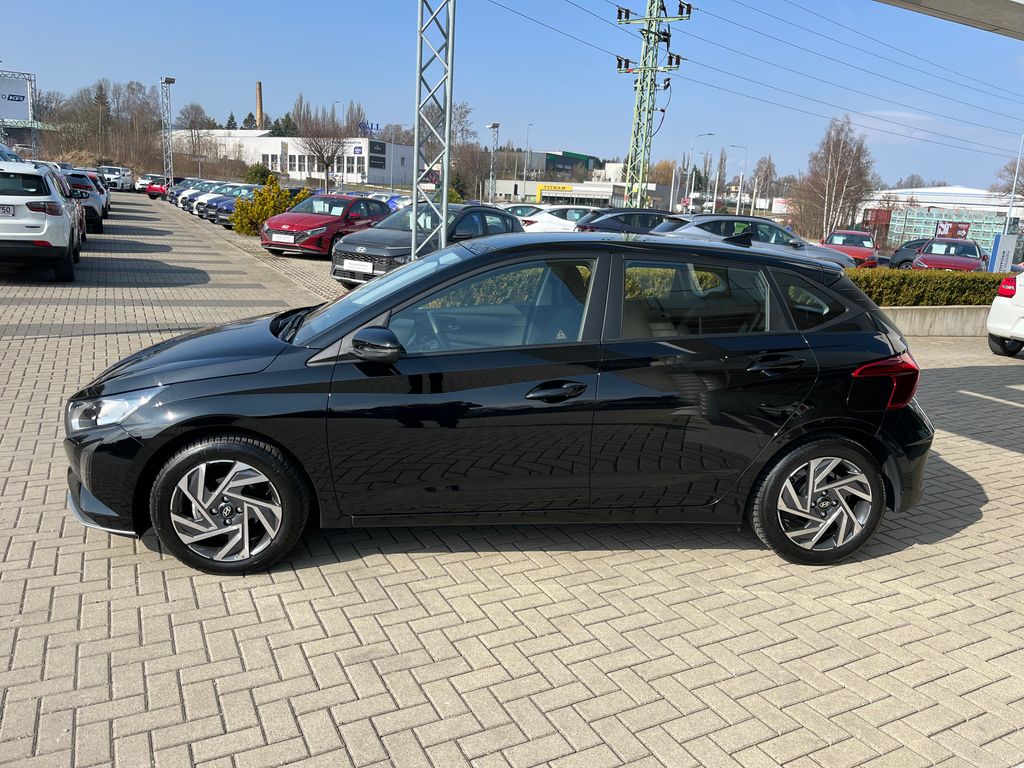 hyundai-i20-1-2i-77k-wave - 2