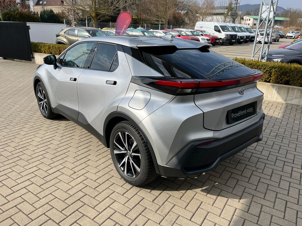 toyota-c-hr-2-0-hybrid-e-cvt-style - 3
