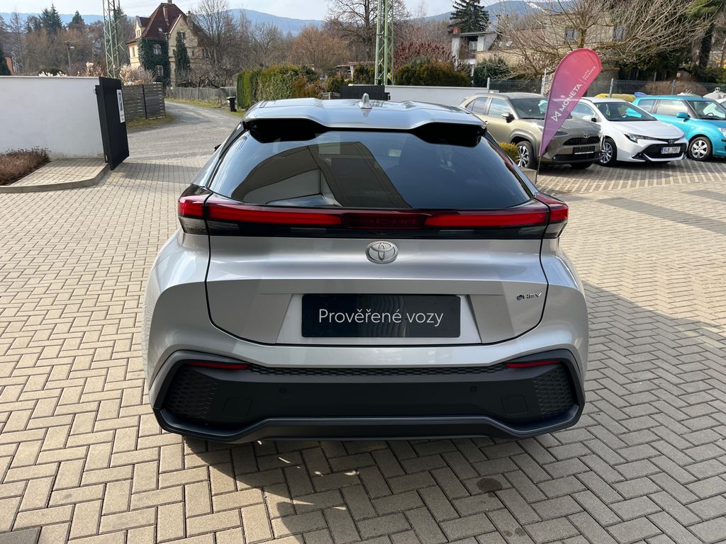 toyota-c-hr-2-0-hybrid-e-cvt-style - 4