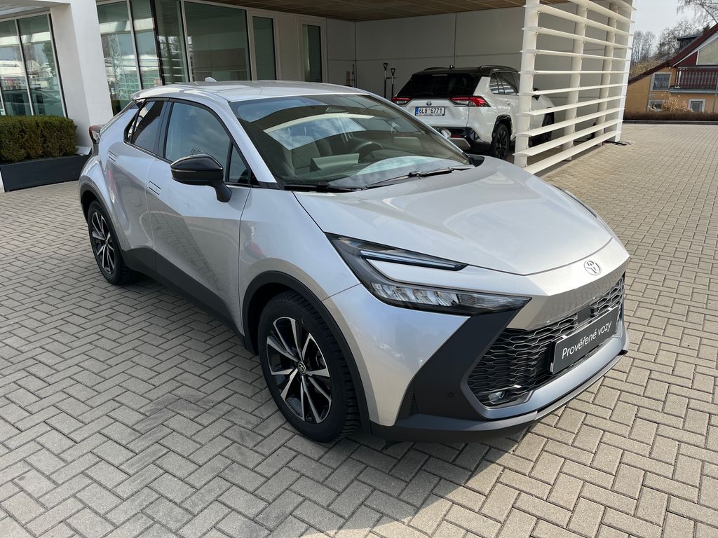 toyota-c-hr-2-0-hybrid-e-cvt-style - 7