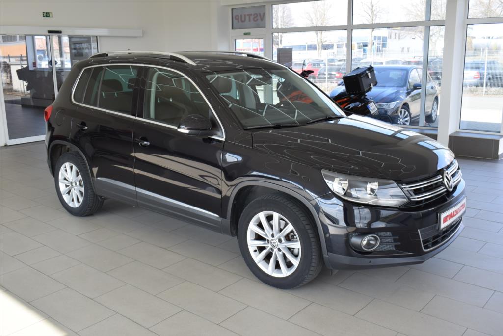 volkswagen-tiguan-1-4-tsi-1-maj-navi-kuze-pano - 2