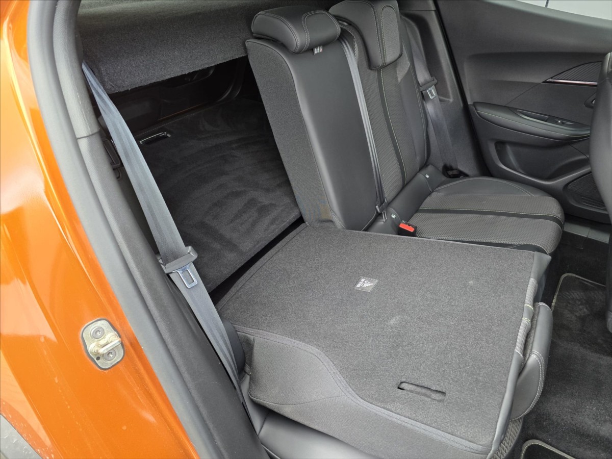 peugeot-2008-1-2-gt-puretech-130k-man - 8