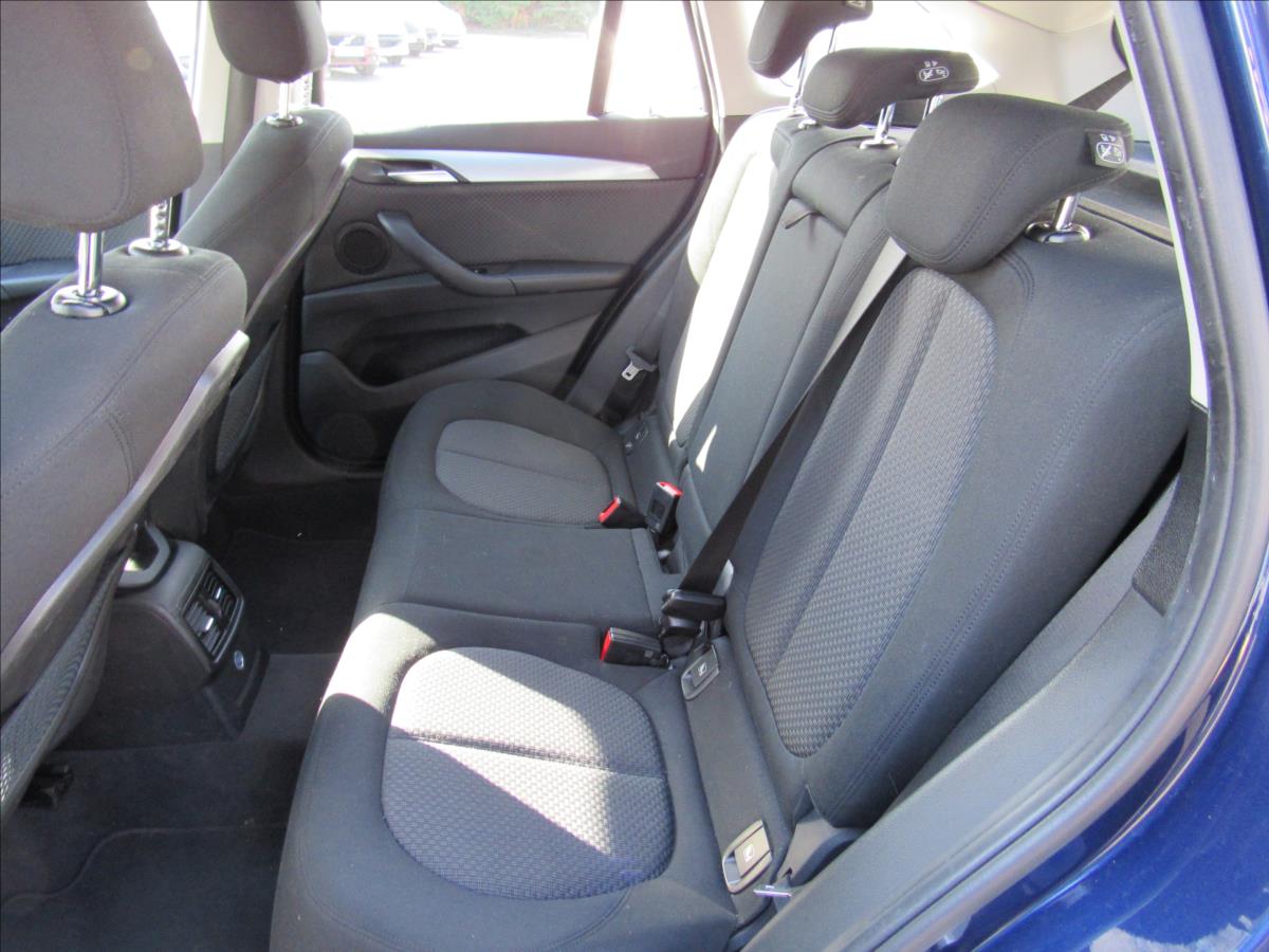 bmw-x1-1-5-t-sdrive-18i-manual - 9