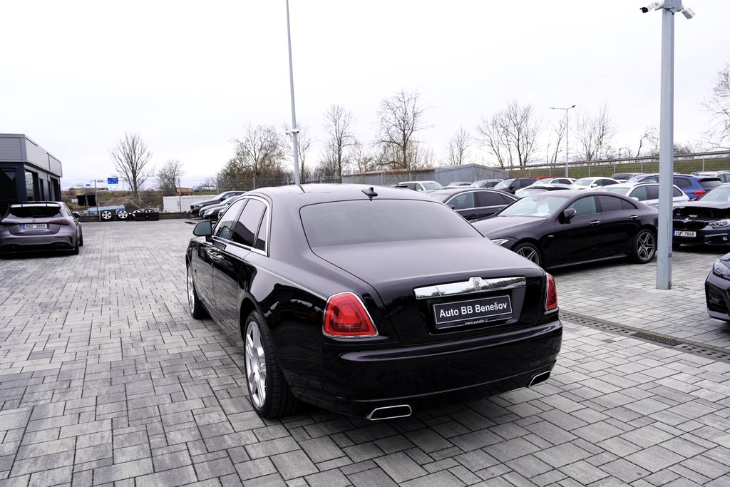 rolls-royce-ghost-ghost-ii-6-6i-v12-570ps - 3