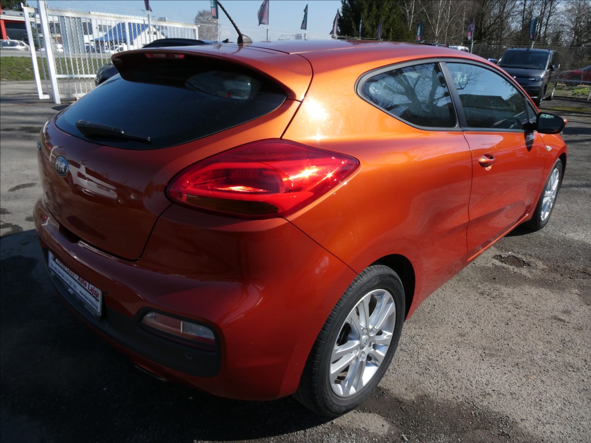 kia-ceed-1-6-gdi-99kw-emotion-2xkola - 8