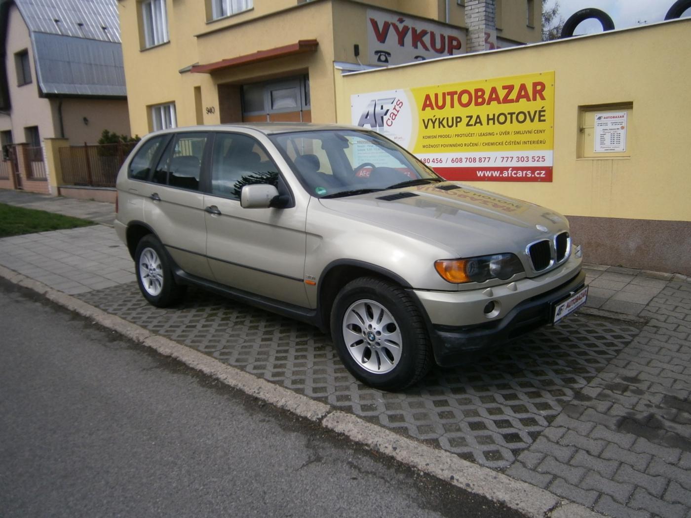 BMW X5 3,0 170 KW  MOTOR LEHCE KLEPE