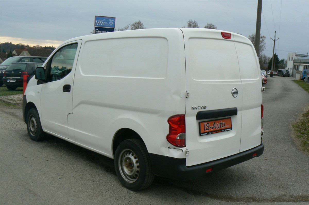 nissan-nv200-1-5-dci-navigace-kamera-2-mista - 4