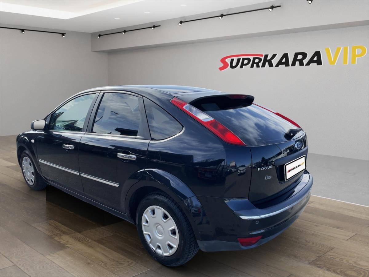 ford-focus-1-6-i-rezervace - 6