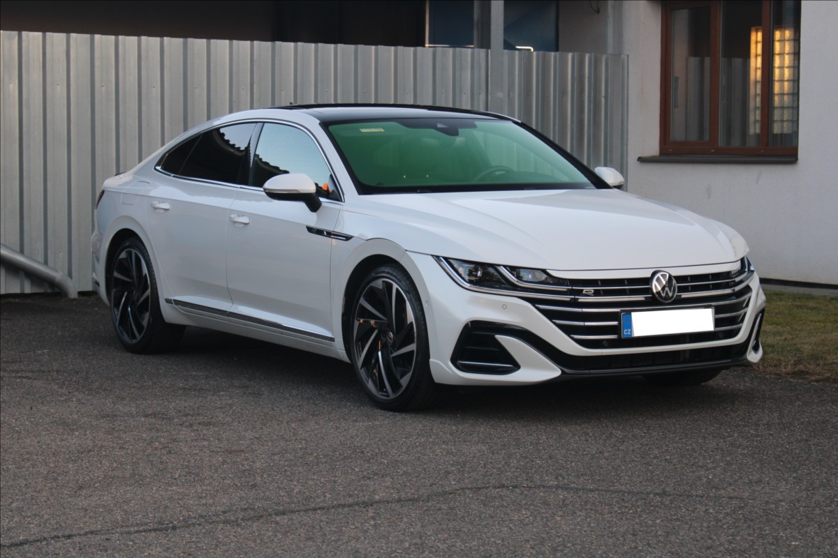 Volkswagen Arteon 2,0   TDi 147kW R-Line+ZÁRUKA