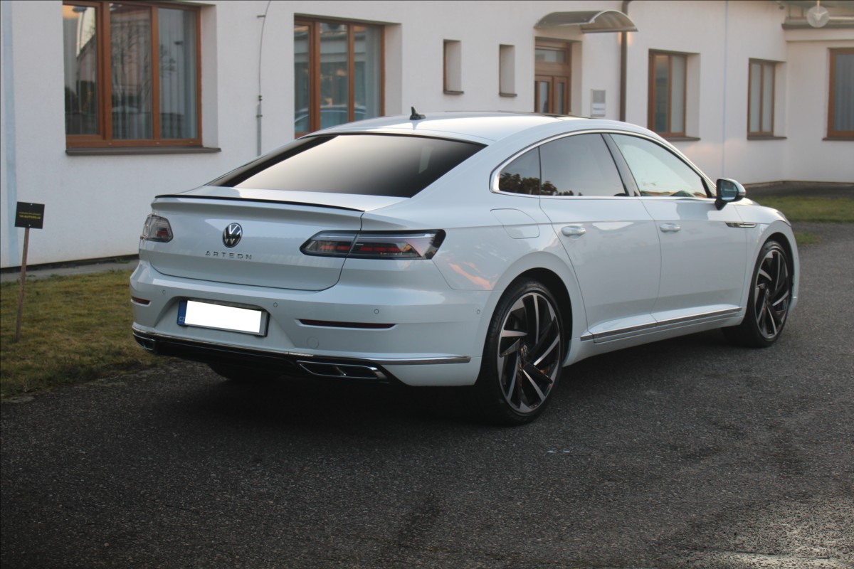 volkswagen-arteon-2-0-tdi-147kw-r-line-zaruka - 4