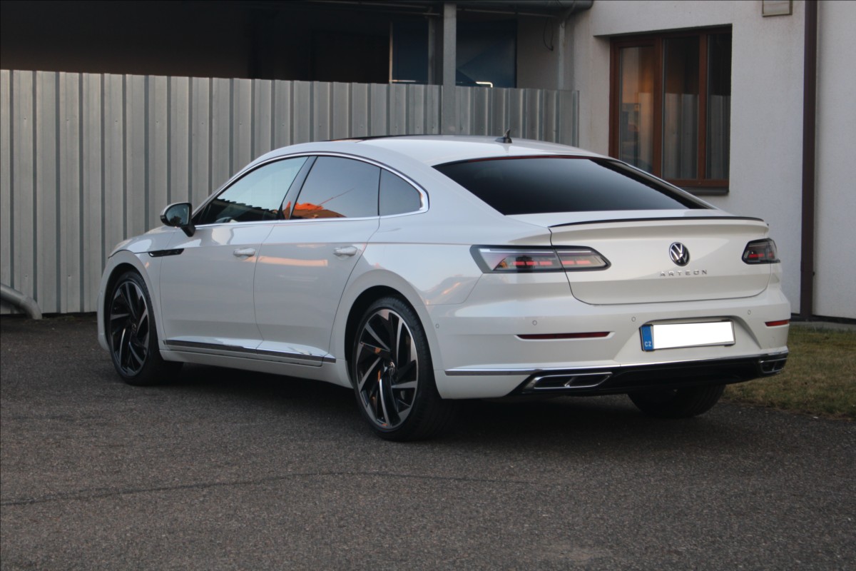 volkswagen-arteon-2-0-tdi-147kw-r-line-zaruka - 6
