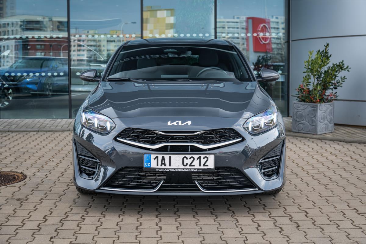 kia-proceed-1-5-t-gdi-gpf-gt-line-plus - 4