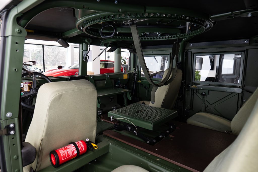 hummer-h1-parkovaci-kamera - 9