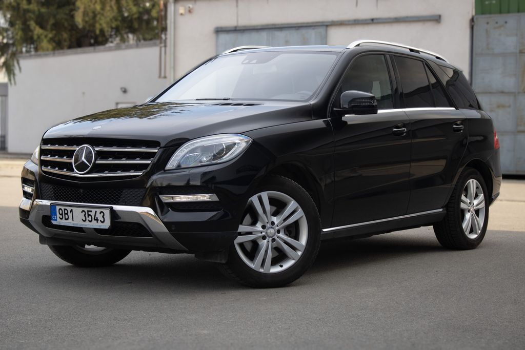 Mercedes-Benz Třídy M Mercedes-Benz ML 350, 100%