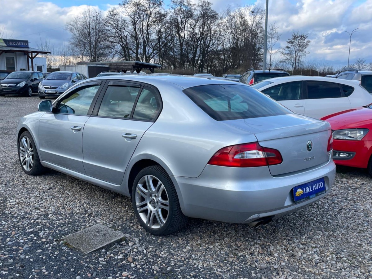 skoda-superb-1-8-tsi-dsg - 3