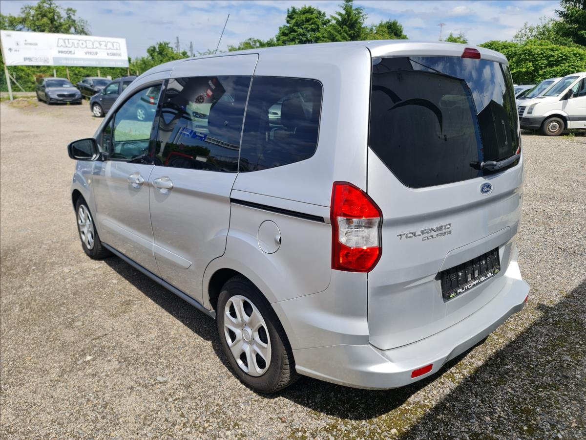 ford-tourneo-courier-1-0-1-0-ecobost - 5