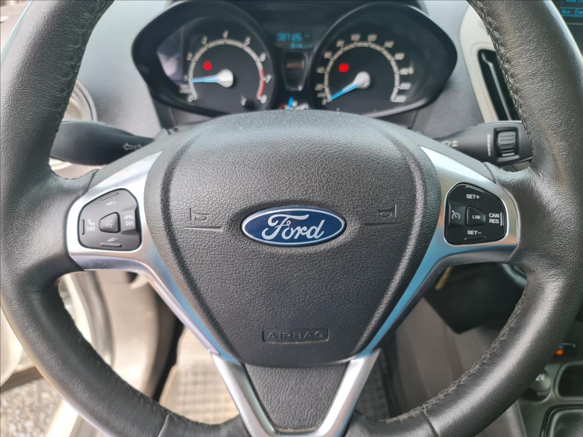 ford-tourneo-courier-1-0-1-0-ecobost - 7