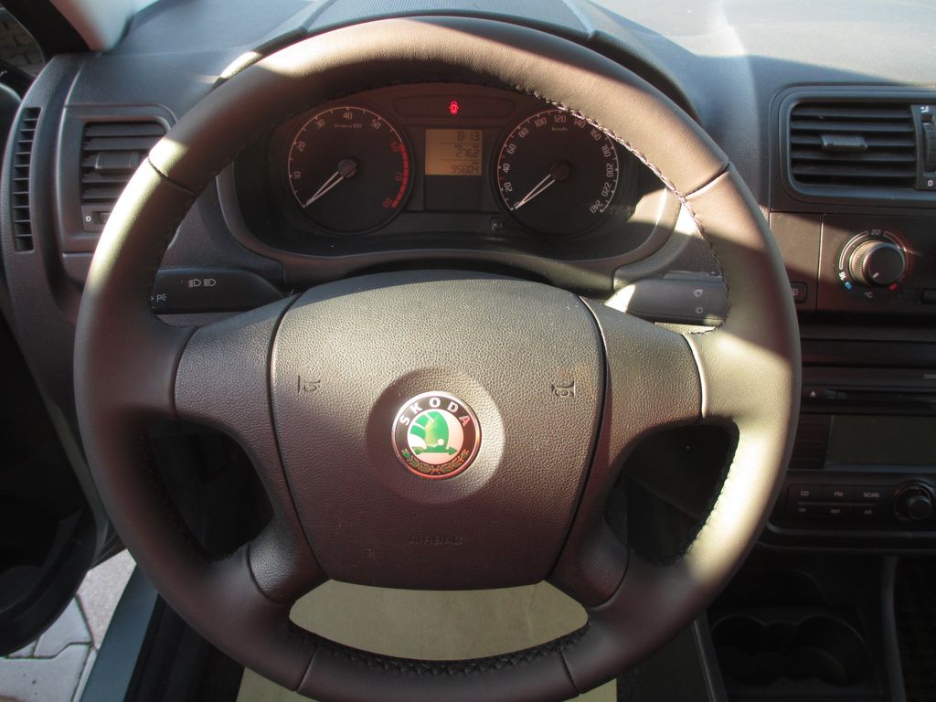 skoda-fabia-1-2-htp-classic - 9
