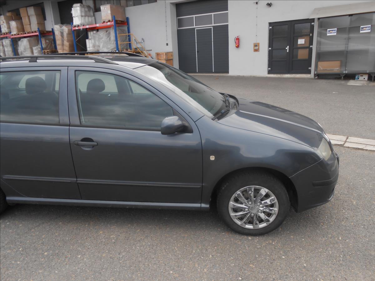 skoda-fabia-1-4-16v-59kw - 3