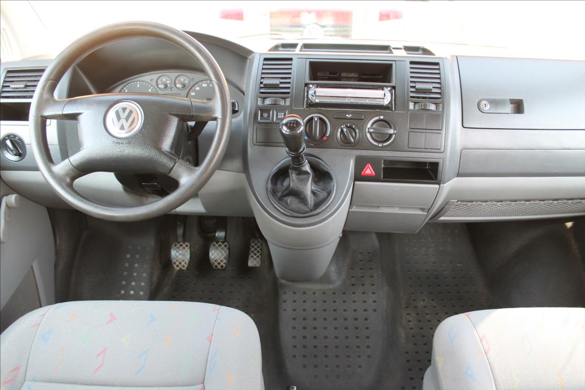 volkswagen-transporter-2-5-tdi-96kw-4x4-5-mist - 9