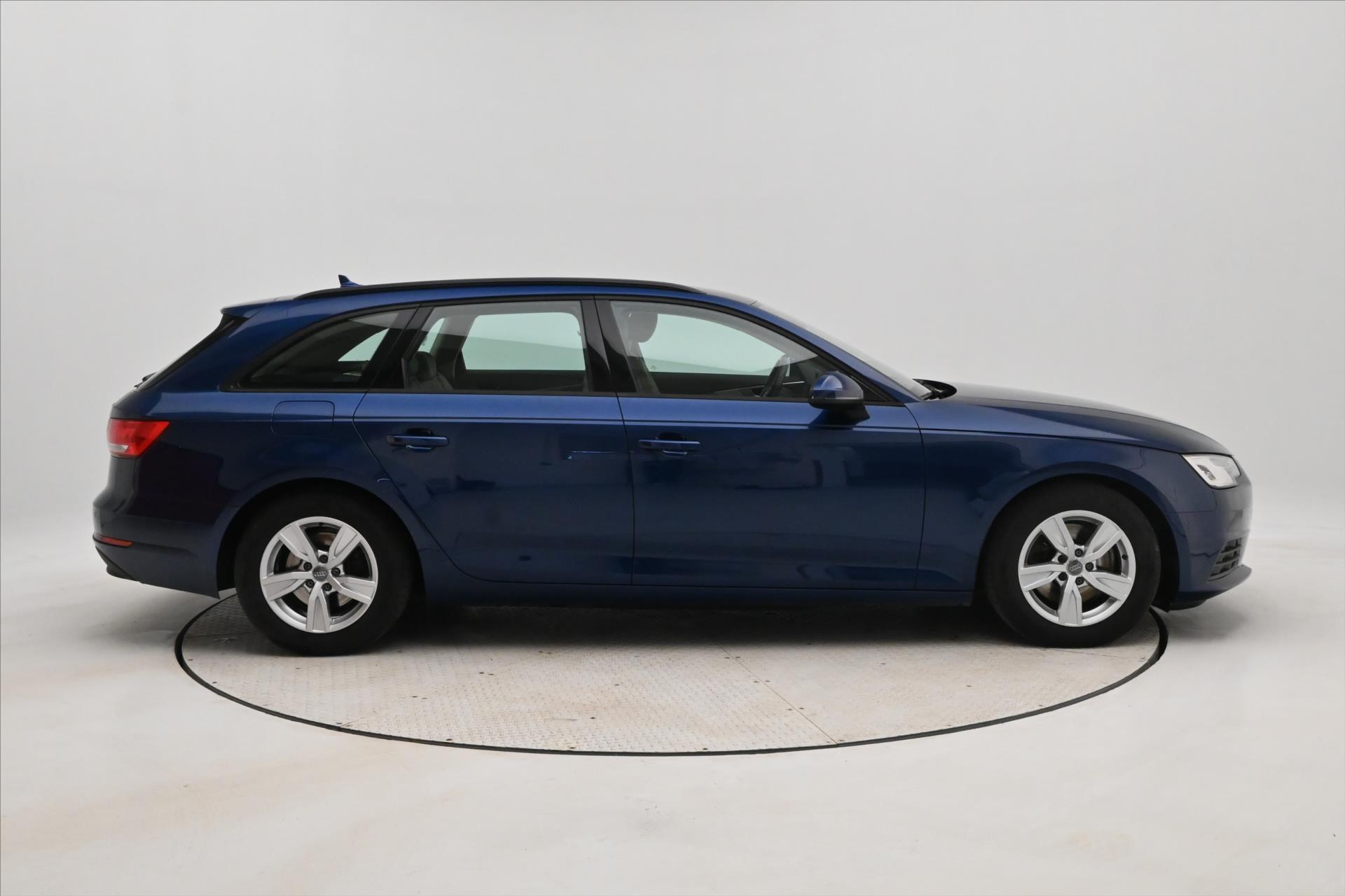 audi-a4-2-0-tdi-110-kw-ultra-zaruka-az-5-let - 3