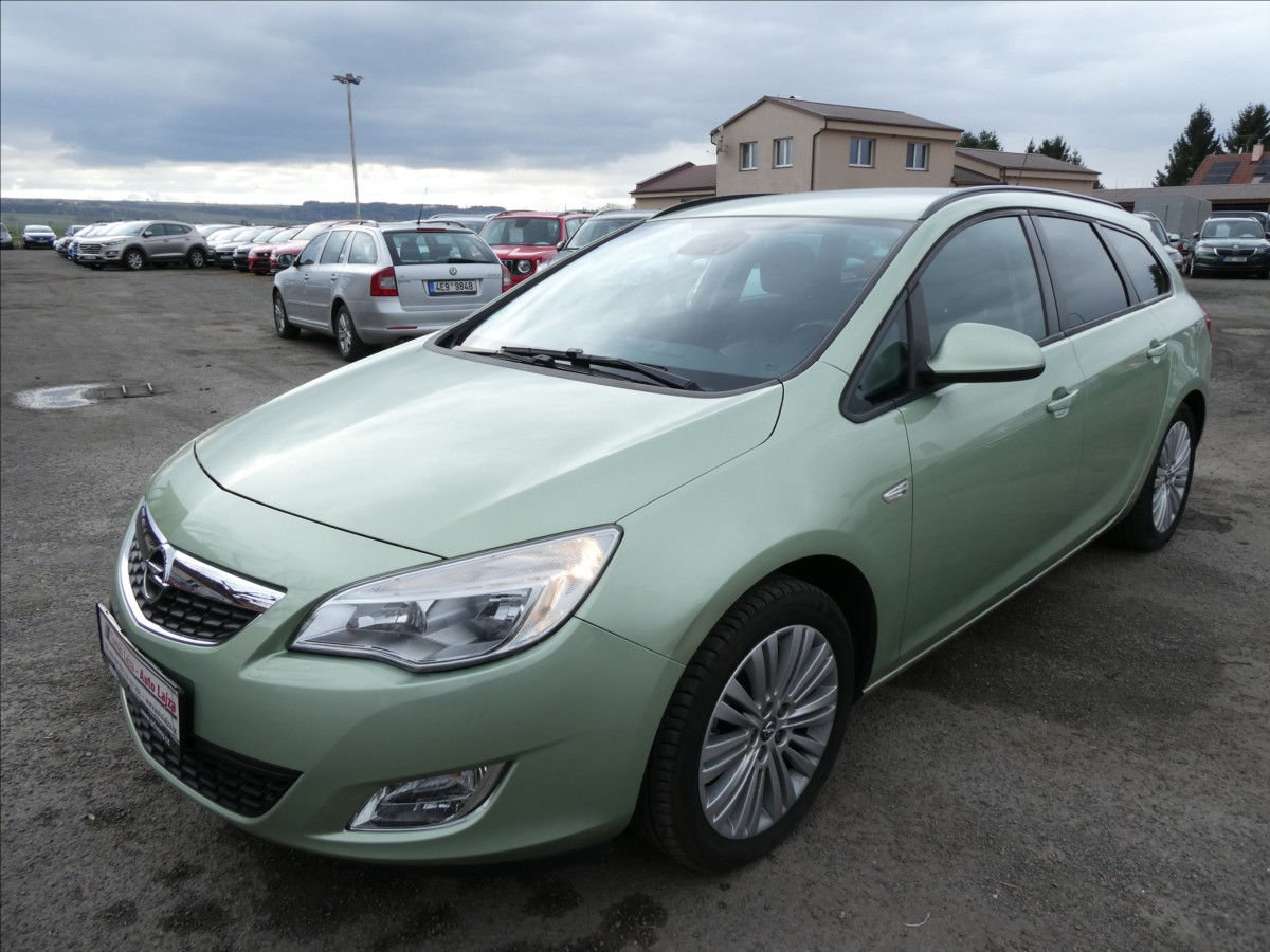opel-astra-1-4-16v-88kw-2-x-kola-serviska - 2