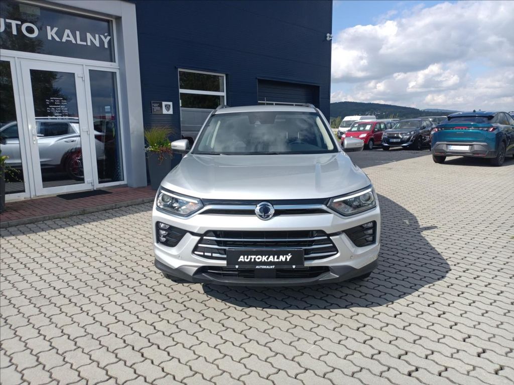 ssangyong-korando-style-plus-aut-odpocet-dph - 6
