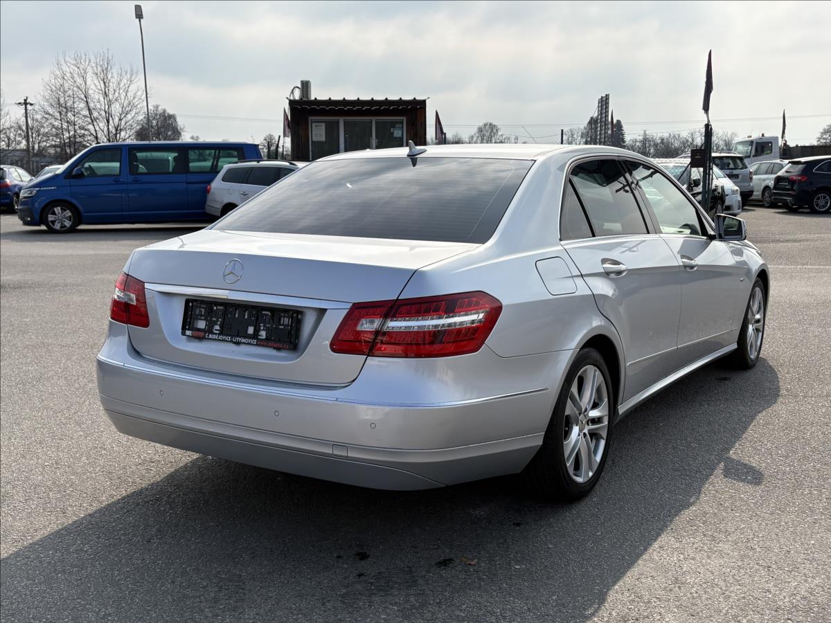 mercedes-benz-tridy-e-2-2-250cdi-avg-xenon-sibr-kuze - 1
