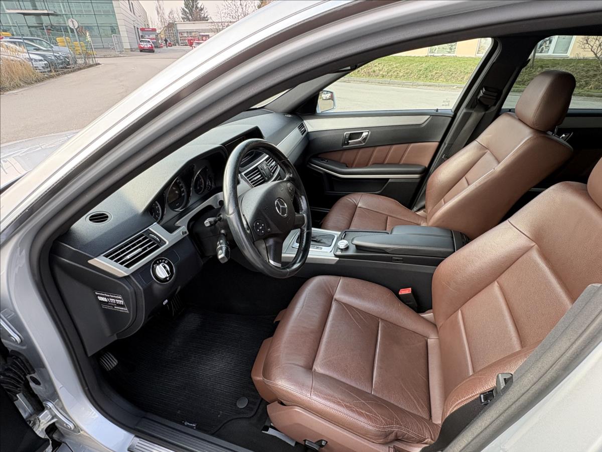 mercedes-benz-tridy-e-2-2-250cdi-avg-xenon-sibr-kuze - 2