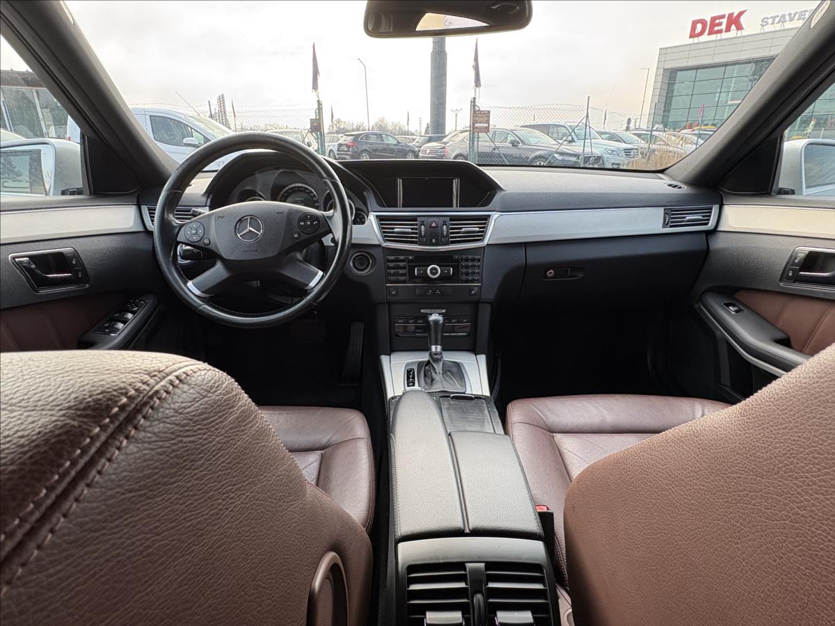 mercedes-benz-tridy-e-2-2-250cdi-avg-xenon-sibr-kuze - 9
