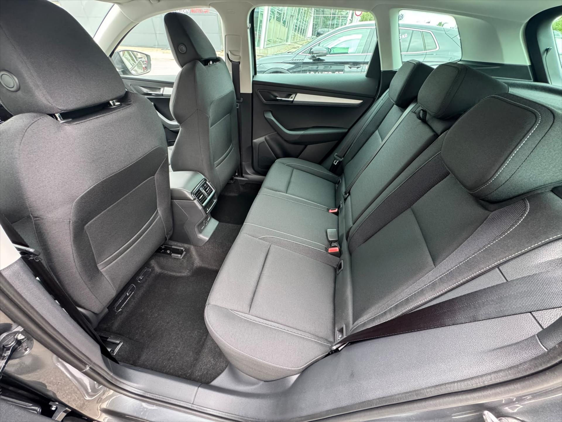 skoda-karoq-1-5-tsi-110-kw-classic - 9