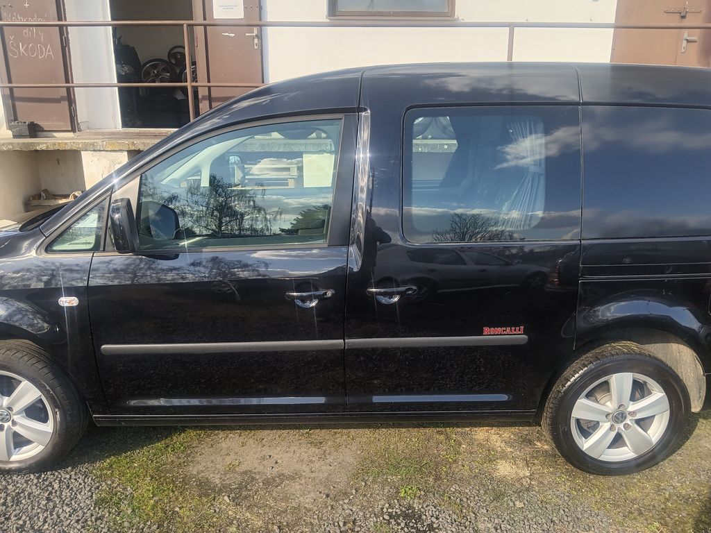 volkswagen-caddy-1-2-tsi-roncalli - 1
