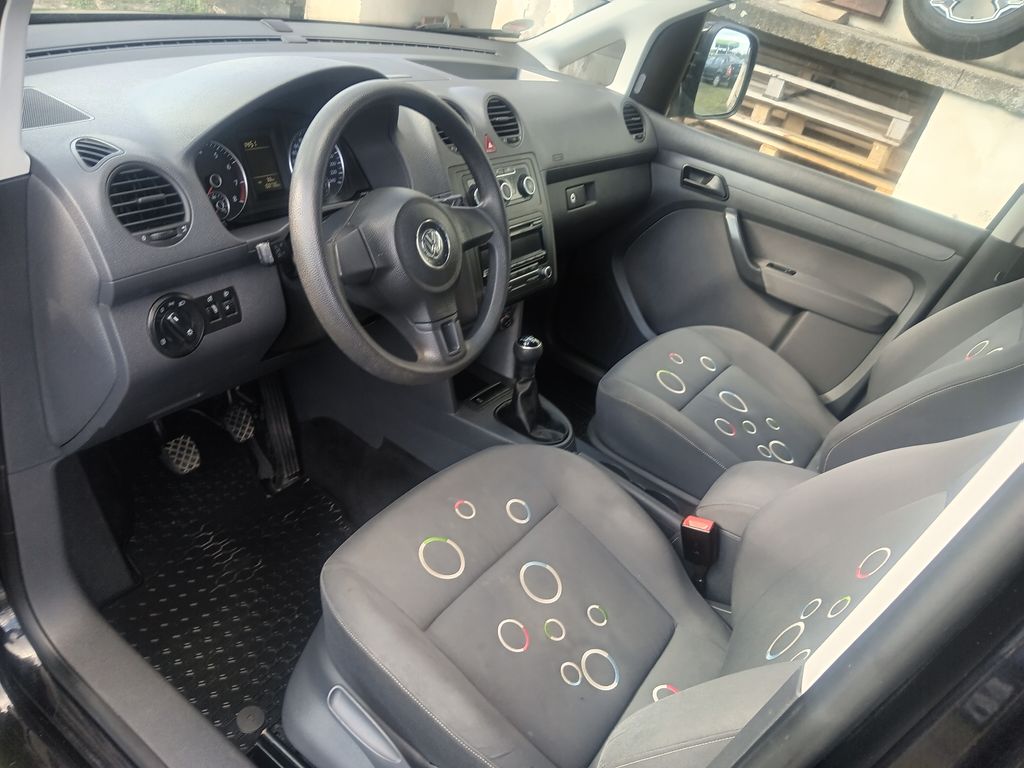 volkswagen-caddy-1-2-tsi-roncalli - 8