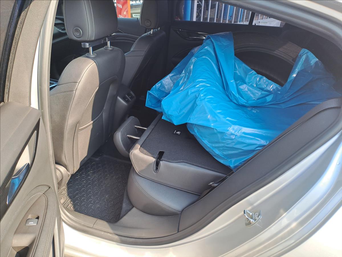 opel-insignia-2-0-cdti-1-majitel-koupeno-cz - 6