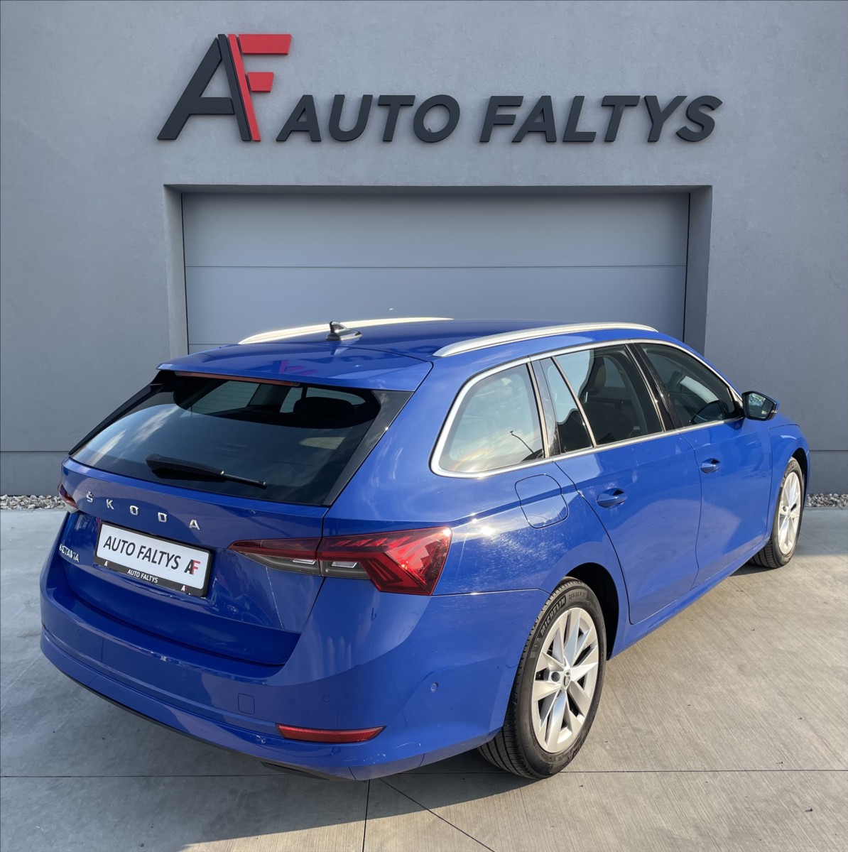 skoda-octavia-2-0-tdi-110kw-dsg-style-cr - 2