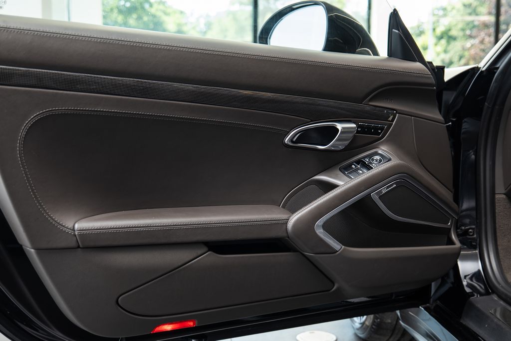 porsche-911-turbo-s-karbon-burmester-pccb - 6