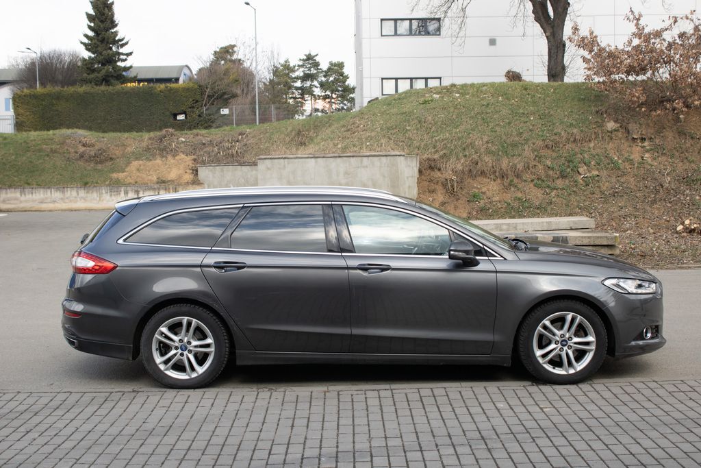 ford-mondeo - 3