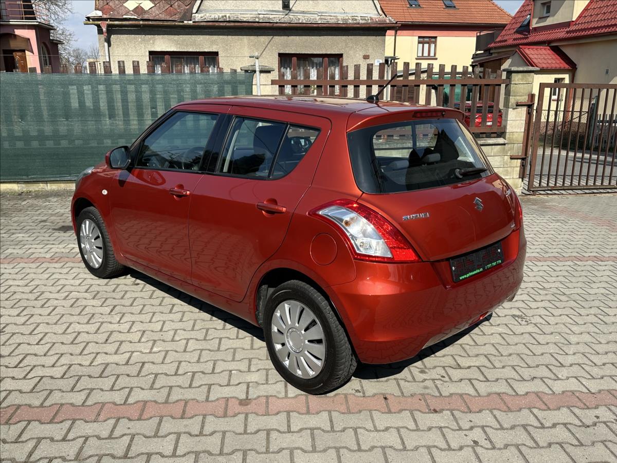 suzuki-swift-1-2-4x4 - 6