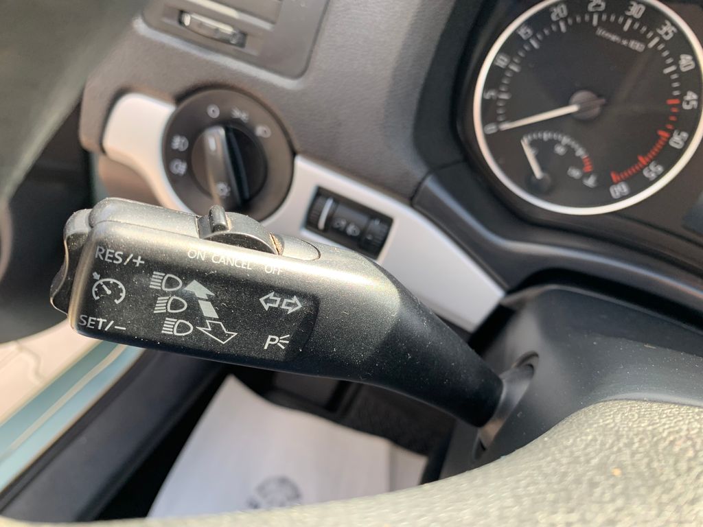 skoda-octavia-1-9-tdi-ambition - 8
