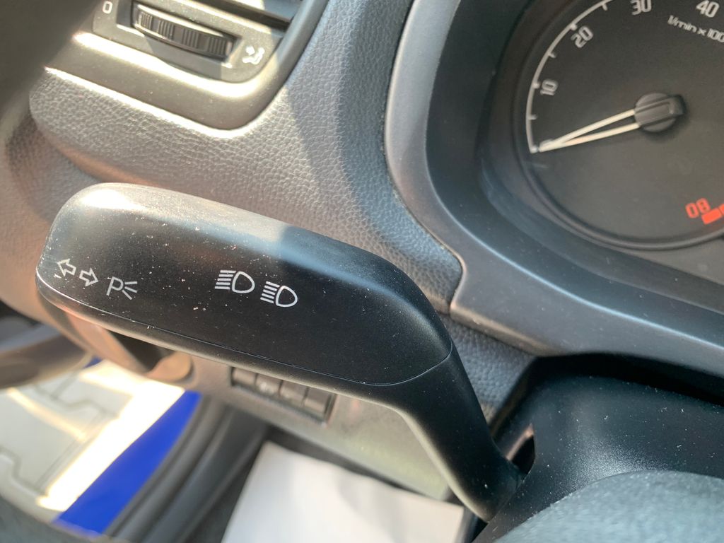 skoda-fabia-combi-1-2-htp-classic - 8
