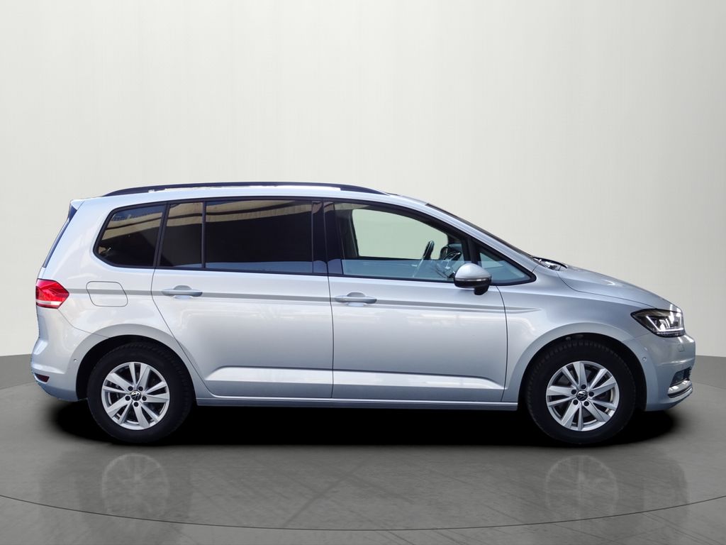 volkswagen-touran-2-0tdi-dsg-7mist-webasto-tz - 4