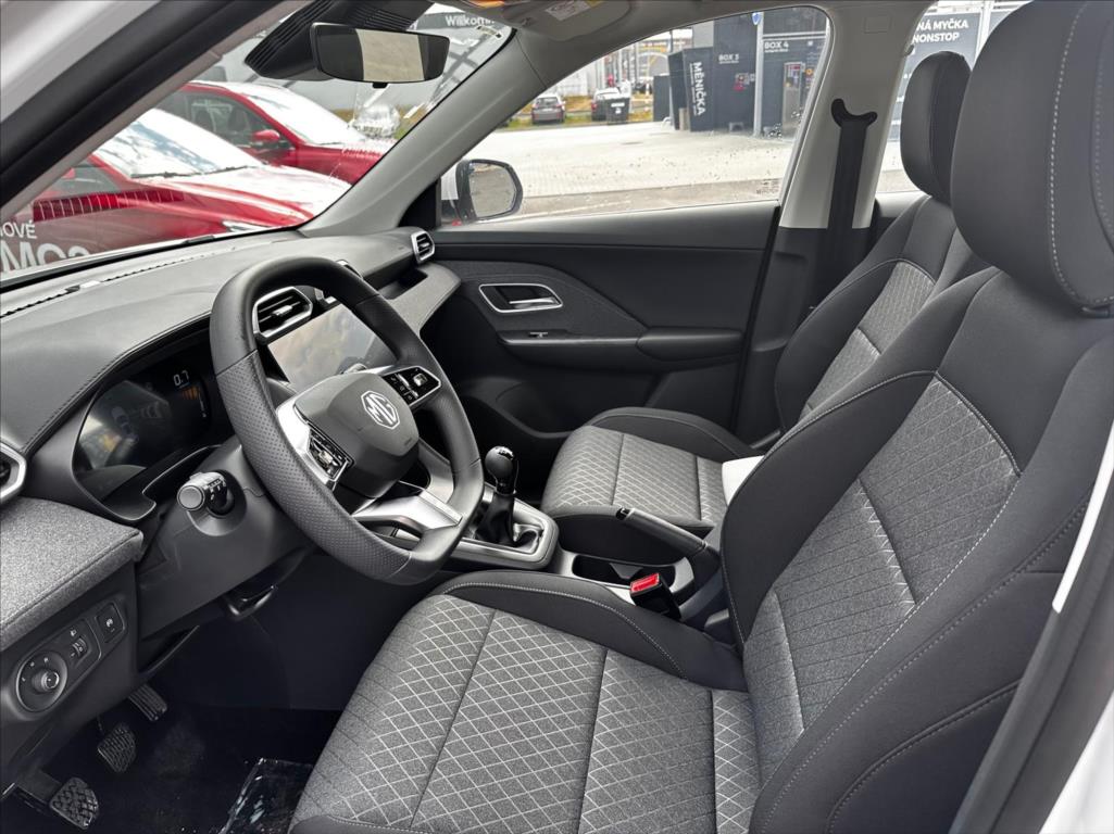 mg-zs-1-5-excite - 5