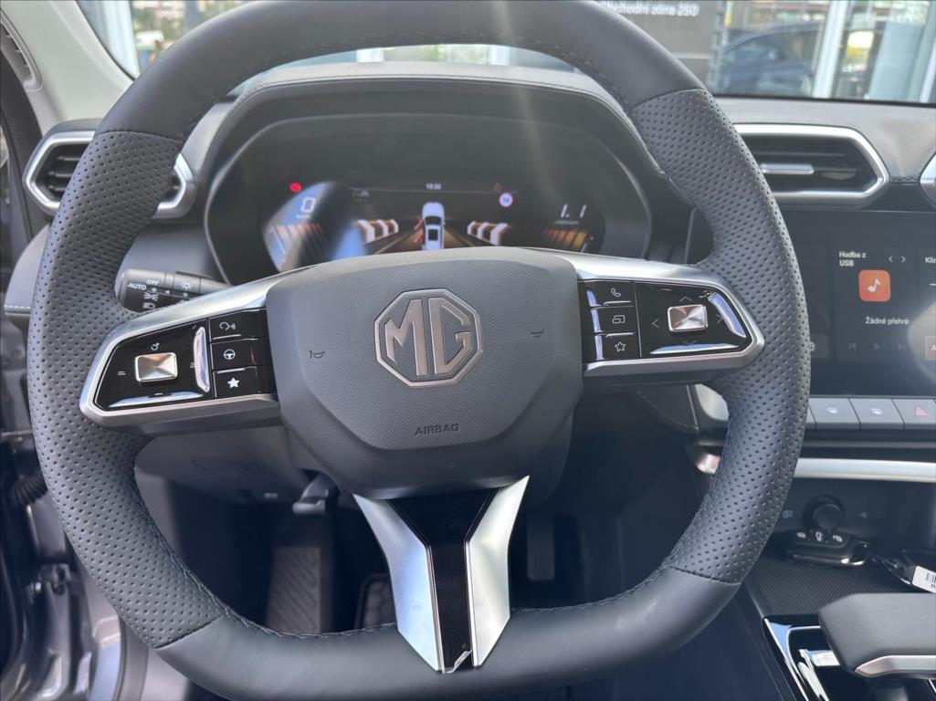 mg-zs-1-5-exclusive-hev - 7