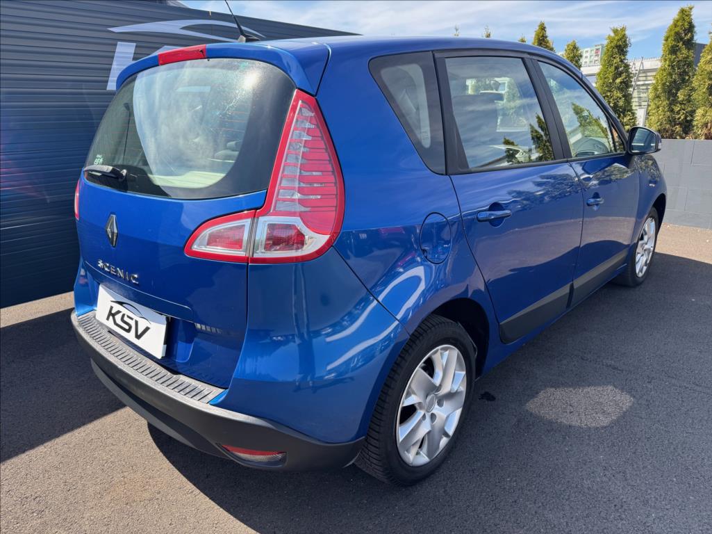 renault-scenic-1-6 - 6